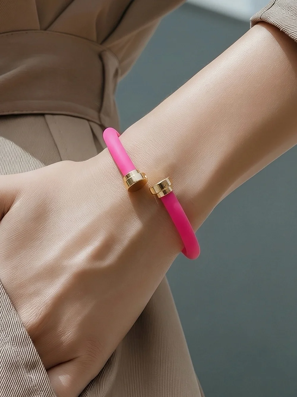 Marc By Marc Jacobs Knockout Pink Silicone Wrapped Bangle Bracelet NWT